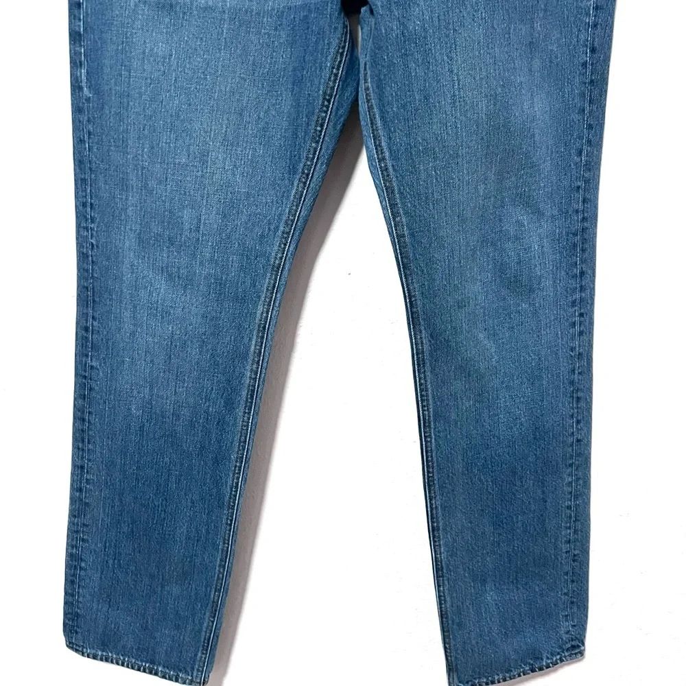 J. Crew The Sutton Blue Straight Jeans Classic‎ Style 31x32